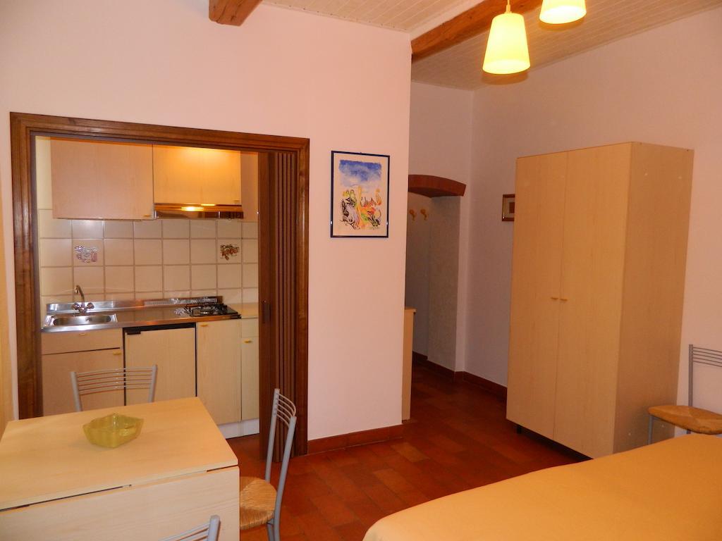 Le Gret Villa Subbiano Habitación foto