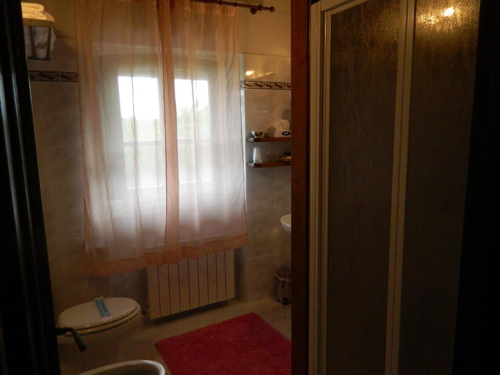 Le Gret Villa Subbiano Habitación foto