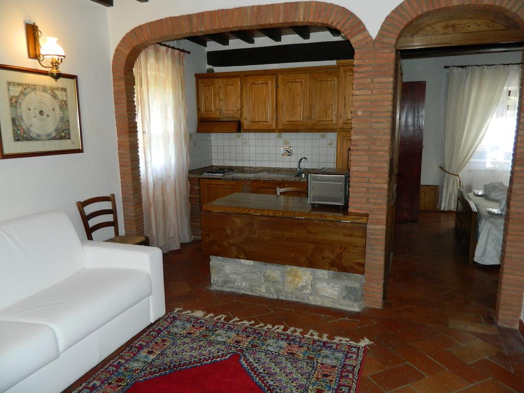 Le Gret Villa Subbiano Habitación foto